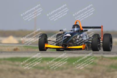 media/Oct-25-2025-CalClub SCCA (Sat) [[34c778dfbe]]/Group 3/Qualifying/